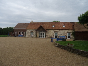 Ecotay group accommodation — Outdoors